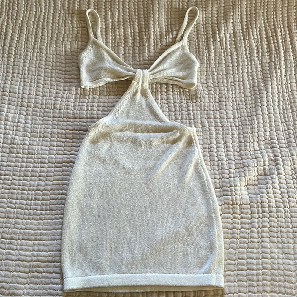 white dress